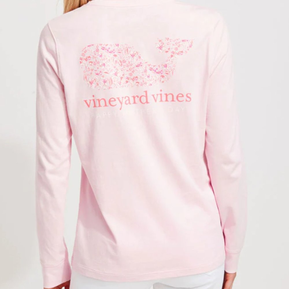 NWT Mother's Day Vineyard Vines Whale Shirt (no longer available)